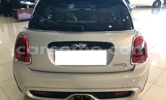 Buy Used Mini Cooper Silver Car in Butha–Buthe in Thaba-Tseka Buy Used Mini Cooper Silver Car in Butha–Buthe in Thaba-Tseka