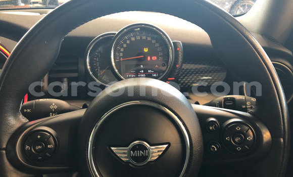 Buy Used Mini Cooper Silver Car in Butha–Buthe in Thaba-Tseka Buy Used Mini Cooper Silver Car in Butha–Buthe in Thaba-Tseka