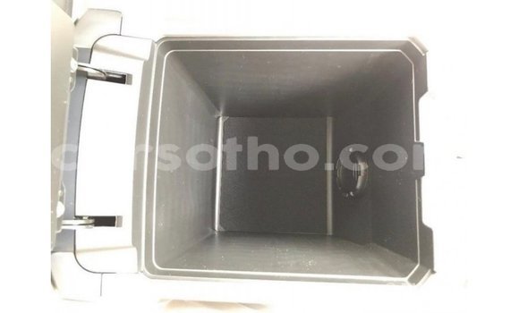 Buy Import Toyota Prado Black Car in Import - Dubai in Maseru Buy Import Toyota Prado Black Car in Import - Dubai in Maseru