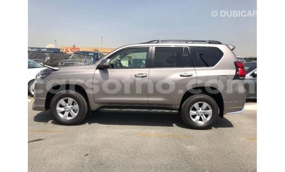اشتري Imported Toyota Prado Brown سيارة في Import - Dubai في Maseru اشتري Imported Toyota Prado Brown سيارة في Import - Dubai في Maseru