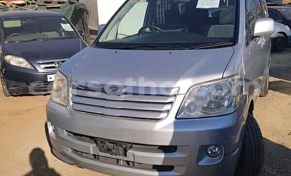 Buy Used Toyota Noah Silver Car in Maseru in Maseru Buy Used Toyota Noah Silver Car in Maseru in Maseru