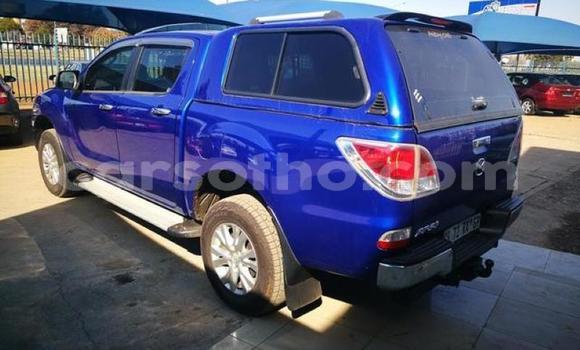 اشتري مستعمل Mazda BT-50 Blue سيارة في Maseru في Maseru اشتري مستعمل Mazda BT-50 Blue سيارة في Maseru في Maseru