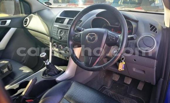 اشتري مستعمل Mazda BT-50 Blue سيارة في Maseru في Maseru اشتري مستعمل Mazda BT-50 Blue سيارة في Maseru في Maseru