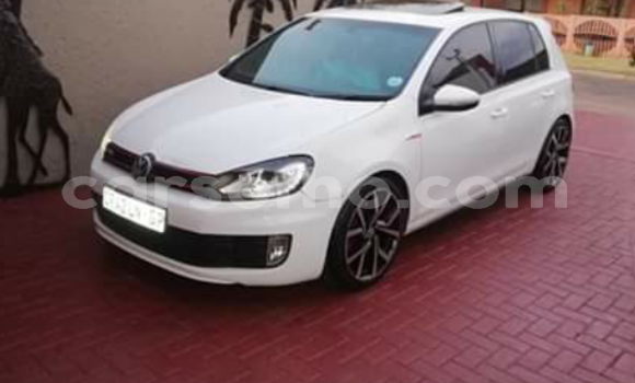 Sayi Na hannu Volkswagen Golf White Mota in Maseru a Maseru Sayi Na hannu Volkswagen Golf White Mota in Maseru a Maseru