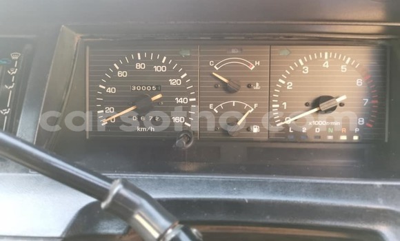 Sayi Na hannu Toyota Hiace Beige Mota in Hlotse a Leribe Sayi Na hannu Toyota Hiace Beige Mota in Hlotse a Leribe