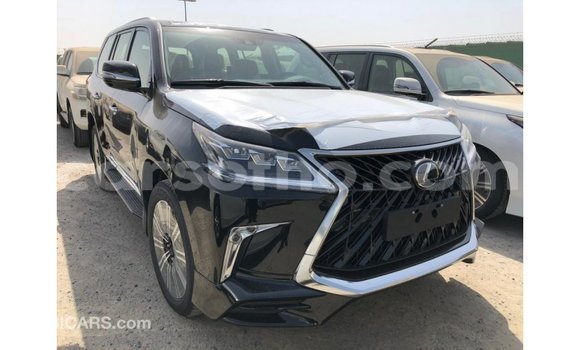 Acheter Import Voiture Lexus LX Noir à Import - Dubai, Maseru Acheter Import Voiture Lexus LX Noir à Import - Dubai, Maseru