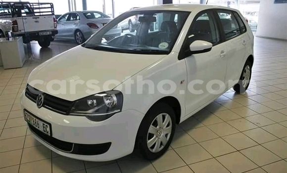 اشتري مستعمل Volkswagen Polo White سيارة في Maseru في Maseru اشتري مستعمل Volkswagen Polo White سيارة في Maseru في Maseru