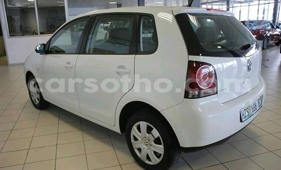 اشتري مستعمل Volkswagen Polo White سيارة في Maseru في Maseru اشتري مستعمل Volkswagen Polo White سيارة في Maseru في Maseru
