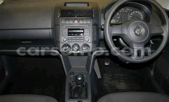 اشتري مستعمل Volkswagen Polo White سيارة في Maseru في Maseru اشتري مستعمل Volkswagen Polo White سيارة في Maseru في Maseru