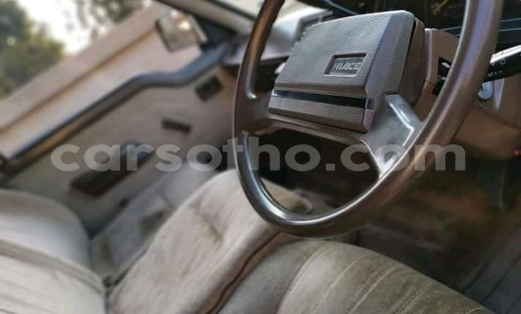 Acheter Occasion Voiture Toyota Hiace Autre à Butha–Buthe, Thaba-Tseka Acheter Occasion Voiture Toyota Hiace Autre à Butha–Buthe, Thaba-Tseka