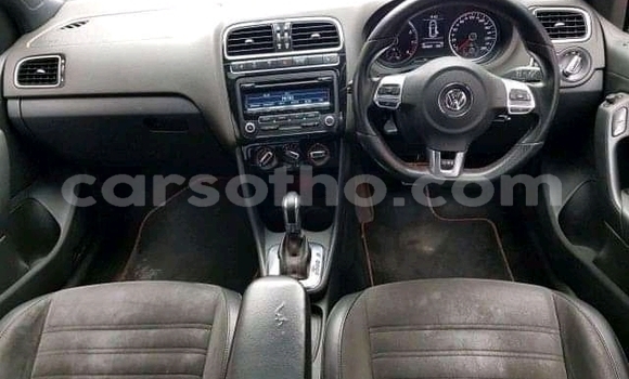 اشتري مستعمل Volkswagen Polo Red سيارة في Maseru في Maseru اشتري مستعمل Volkswagen Polo Red سيارة في Maseru في Maseru