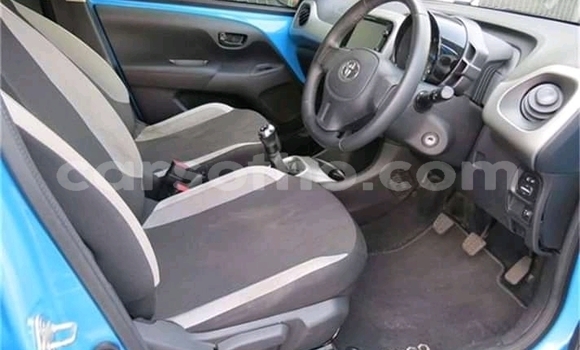 Acheter Occasion Voiture Toyota Aygo Bleu à Maseru, Maseru Acheter Occasion Voiture Toyota Aygo Bleu à Maseru, Maseru