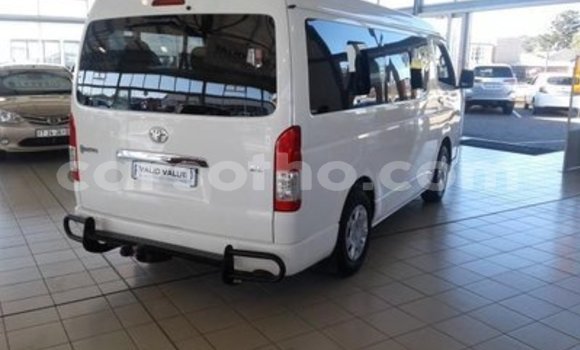 اشتري مستعمل Toyota Hiace White سيارة في Butha–Buthe في Thaba-Tseka اشتري مستعمل Toyota Hiace White سيارة في Butha–Buthe في Thaba-Tseka