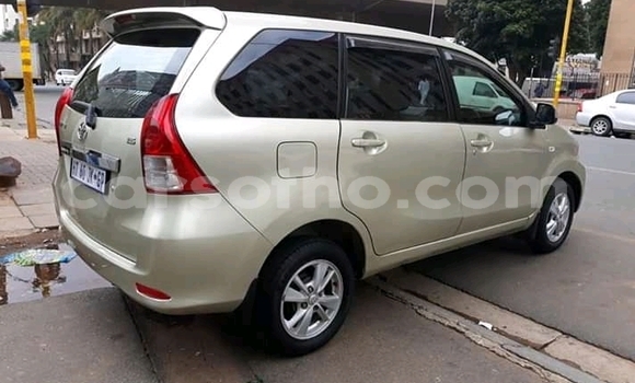 Acheter Occasion Voiture Toyota Avanza Gris à Butha–Buthe, Thaba-Tseka Acheter Occasion Voiture Toyota Avanza Gris à Butha–Buthe, Thaba-Tseka