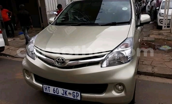 Acheter Occasion Voiture Toyota Avanza Gris à Butha–Buthe, Thaba-Tseka Acheter Occasion Voiture Toyota Avanza Gris à Butha–Buthe, Thaba-Tseka
