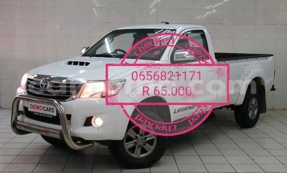 Acheter Occasion Voiture Toyota Hilux Blanc à Maseru, Maseru Acheter Occasion Voiture Toyota Hilux Blanc à Maseru, Maseru