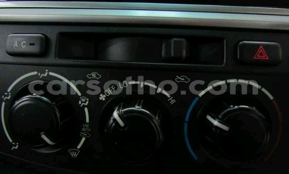 Acheter Occasion Voiture Toyota Hilux Blanc à Maseru, Maseru Acheter Occasion Voiture Toyota Hilux Blanc à Maseru, Maseru
