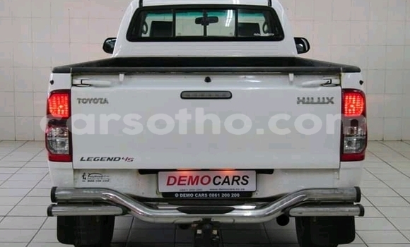 Acheter Occasion Voiture Toyota Hilux Blanc à Maseru, Maseru Acheter Occasion Voiture Toyota Hilux Blanc à Maseru, Maseru