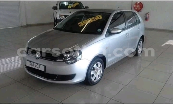 Acheter Occasion Voiture Volkswagen Polo Gris à Maseru, Maseru Acheter Occasion Voiture Volkswagen Polo Gris à Maseru, Maseru