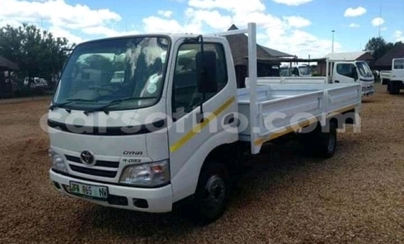 Acheter Occasion Voiture Toyota Dyna Blanc à Butha Buthe, Butha-Buthe Acheter Occasion Voiture Toyota Dyna Blanc à Butha Buthe, Butha-Buthe