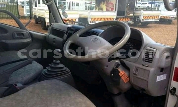 Acheter Occasion Voiture Toyota Dyna Blanc à Butha Buthe, Butha-Buthe Acheter Occasion Voiture Toyota Dyna Blanc à Butha Buthe, Butha-Buthe