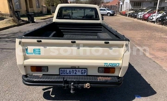 Acheter Occasion Voiture Isuzu KB Autre à Maseru, Maseru Acheter Occasion Voiture Isuzu KB Autre à Maseru, Maseru