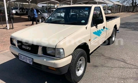 Acheter Occasion Voiture Isuzu KB Autre à Maseru, Maseru Acheter Occasion Voiture Isuzu KB Autre à Maseru, Maseru