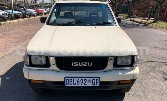 Acheter Occasion Voiture Isuzu KB Autre à Maseru, Maseru Acheter Occasion Voiture Isuzu KB Autre à Maseru, Maseru