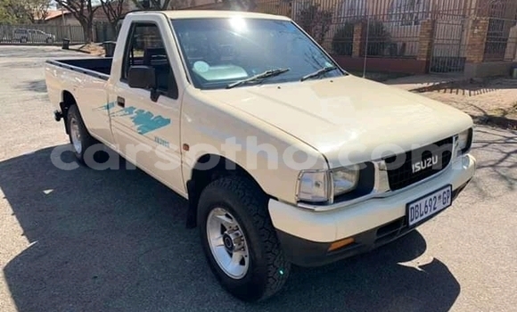 Acheter Occasion Voiture Isuzu KB Autre à Maseru, Maseru Acheter Occasion Voiture Isuzu KB Autre à Maseru, Maseru