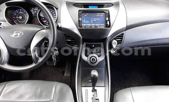 Sayi Na hannu Hyundai Elantra Silver Mota in Maputsoa a Leribe Sayi Na hannu Hyundai Elantra Silver Mota in Maputsoa a Leribe