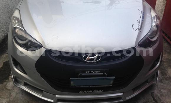 Sayi Na hannu Hyundai Elantra Silver Mota in Peka a Leribe Sayi Na hannu Hyundai Elantra Silver Mota in Peka a Leribe