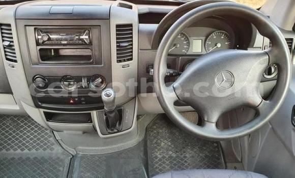 Acheter Occasion Voiture Mercedes Viano Blanc à Maseru, Maseru Acheter Occasion Voiture Mercedes Viano Blanc à Maseru, Maseru