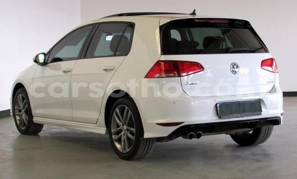 Sayi Na hannu Volkswagen Golf White Mota in Maseru a Maseru Sayi Na hannu Volkswagen Golf White Mota in Maseru a Maseru