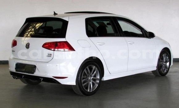 Sayi Na hannu Volkswagen Golf White Mota in Maseru a Maseru Sayi Na hannu Volkswagen Golf White Mota in Maseru a Maseru
