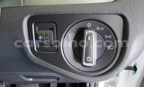 Sayi Na hannu Volkswagen Golf White Mota in Maseru a Maseru Sayi Na hannu Volkswagen Golf White Mota in Maseru a Maseru