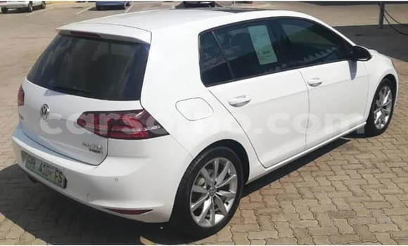 اشتري مستعمل Volkswagen Golf White سيارة في Maputsoa في Leribe اشتري مستعمل Volkswagen Golf White سيارة في Maputsoa في Leribe