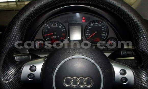 اشتري مستعمل Audi RS4 Red سيارة في Maputsoa في Leribe اشتري مستعمل Audi RS4 Red سيارة في Maputsoa في Leribe