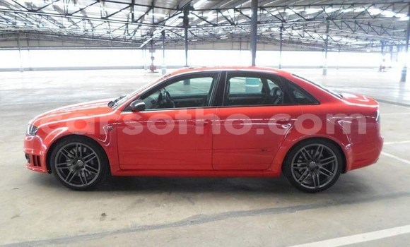 اشتري مستعمل Audi RS4 Red سيارة في Maputsoa في Leribe اشتري مستعمل Audi RS4 Red سيارة في Maputsoa في Leribe