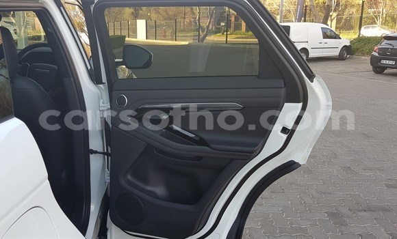 اشتري مستعمل Land Rover Range Rover Evoque White سيارة في Roma في Maseru اشتري مستعمل Land Rover Range Rover Evoque White سيارة في Roma في Maseru