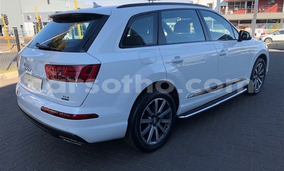 اشتري مستعمل Audi Q7 White سيارة في Maputsoa في Leribe اشتري مستعمل Audi Q7 White سيارة في Maputsoa في Leribe