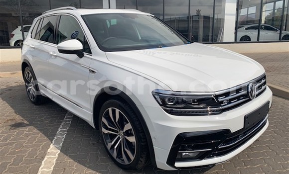 اشتري مستعمل Volkswagen Tiguan White سيارة في Maseru في Maseru اشتري مستعمل Volkswagen Tiguan White سيارة في Maseru في Maseru