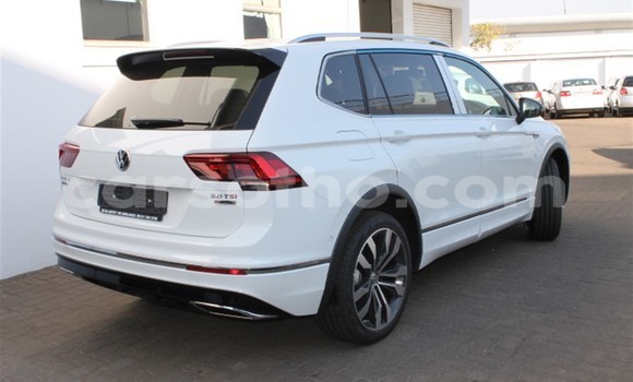 اشتري مستعمل Volkswagen Tiguan White سيارة في Maseru في Maseru اشتري مستعمل Volkswagen Tiguan White سيارة في Maseru في Maseru