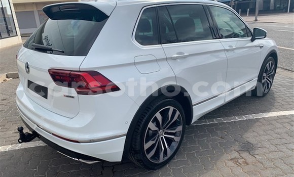 اشتري مستعمل Volkswagen Tiguan White سيارة في Maseru في Maseru اشتري مستعمل Volkswagen Tiguan White سيارة في Maseru في Maseru