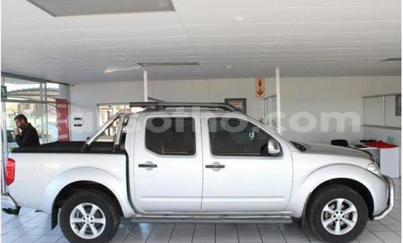 اشتري مستعمل Nissan Navara Silver سيارة في Maseru في Maseru اشتري مستعمل Nissan Navara Silver سيارة في Maseru في Maseru