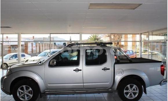 اشتري مستعمل Nissan Navara Silver سيارة في Maseru في Maseru اشتري مستعمل Nissan Navara Silver سيارة في Maseru في Maseru