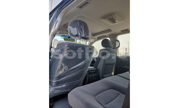 اشتري Imported Toyota Land Cruiser Black سيارة في Import - Dubai في Maseru اشتري Imported Toyota Land Cruiser Black سيارة في Import - Dubai في Maseru