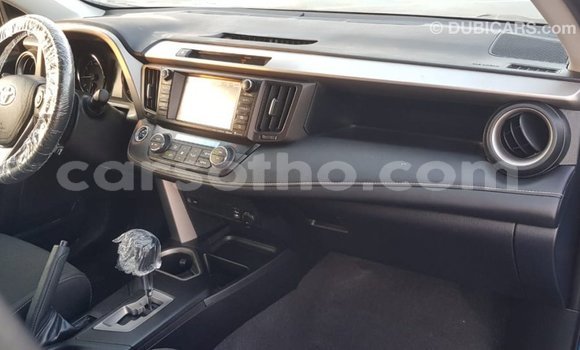 Sayi Imported Toyota HiAce Blue Babbar mota in Import - Dubai a Maseru Sayi Imported Toyota HiAce Blue Babbar mota in Import - Dubai a Maseru