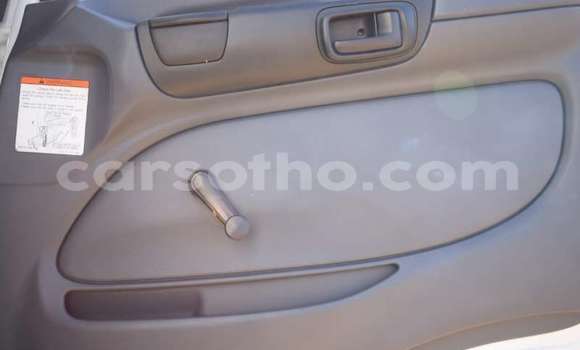 Acheter Occasion Utilitaire Hino 300 Series Blanc à Butha–Buthe, Thaba-Tseka Acheter Occasion Utilitaire Hino 300 Series Blanc à Butha–Buthe, Thaba-Tseka