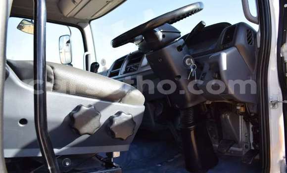 Acheter Occasion Utilitaire Hino 300 Series Blanc à Butha–Buthe, Thaba-Tseka Acheter Occasion Utilitaire Hino 300 Series Blanc à Butha–Buthe, Thaba-Tseka