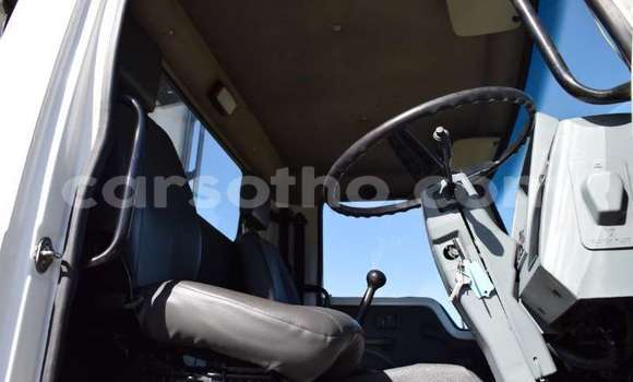 Acheter Occasion Utilitaire Toyota DA Blanc à Maseru, Maseru Acheter Occasion Utilitaire Toyota DA Blanc à Maseru, Maseru